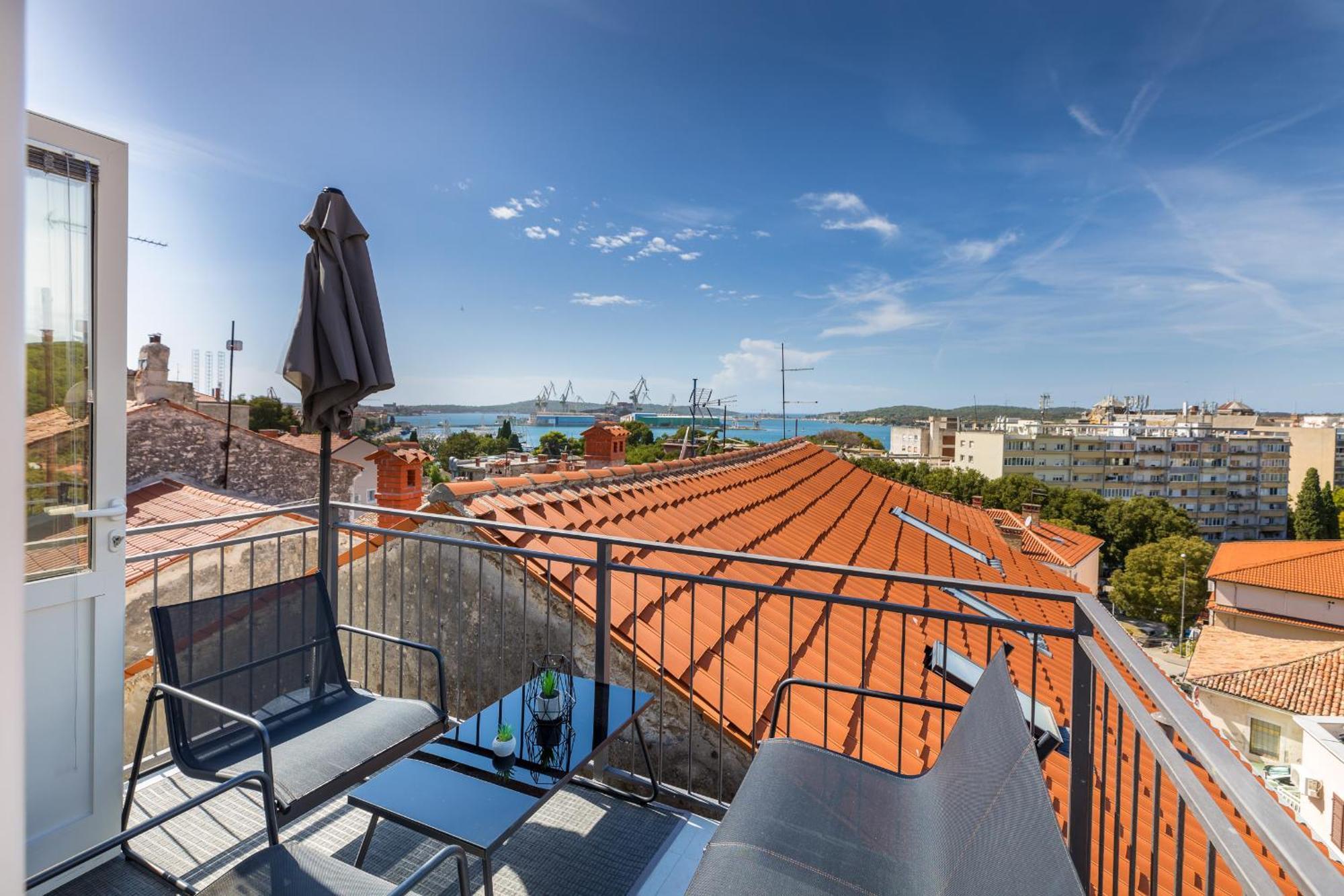 Pula Bay View Apartment Eksteriør billede